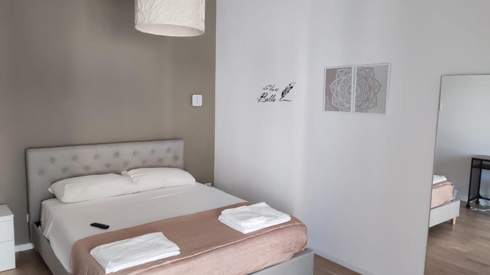 Bed and Breakfast Dimora Rudiae Лечче Экстерьер фото